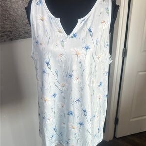 Private Label Floral Tank Top - White and Blue